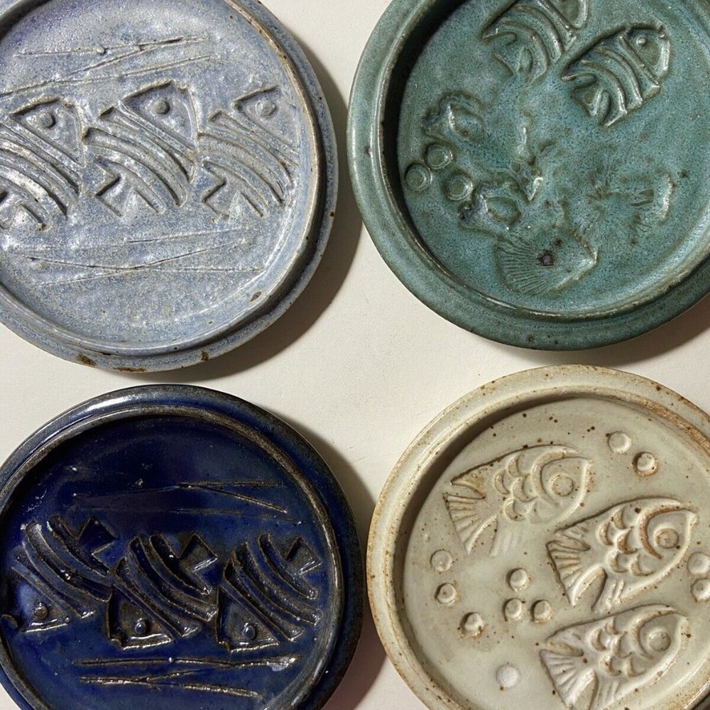 Wagner Stoneware Multicolor Coasters Hand Made set of 4 Fish Images